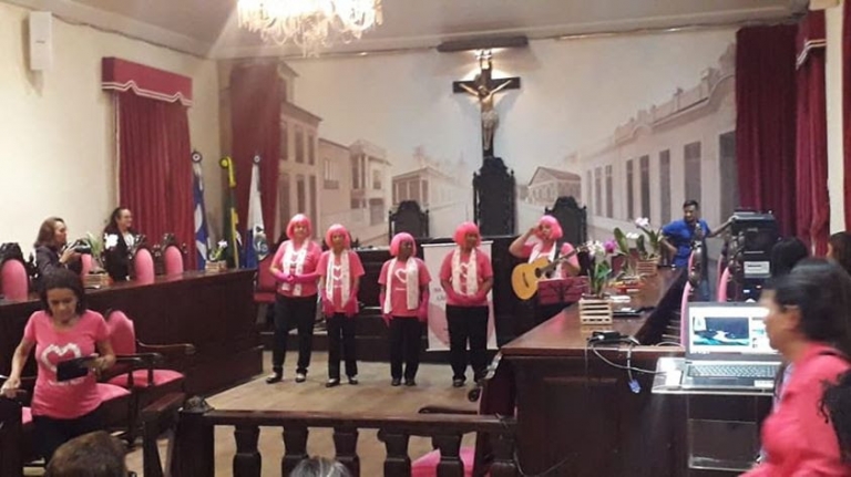 Comissão OAB Mulher da 15ª Subseção em Evento Roda Rosa de Macaé