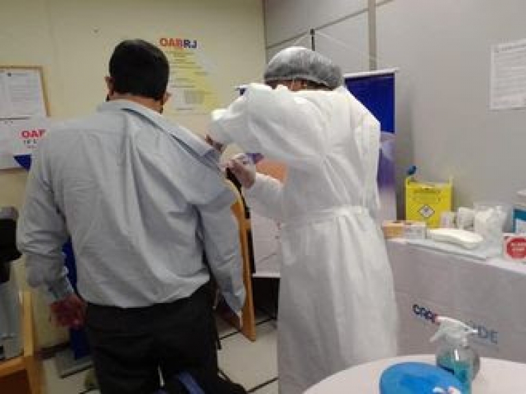 Campanha de vacinação contra a gripe HIN1 em Carapebus/Quissamã